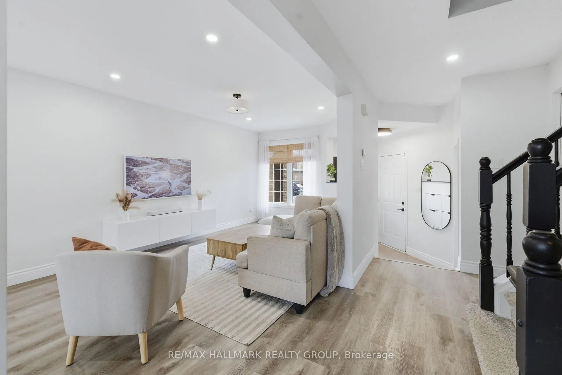 Photo 14 of 11 Binbury Way, Ottawa, Hunt Club Park/Greenboro — HOMEH