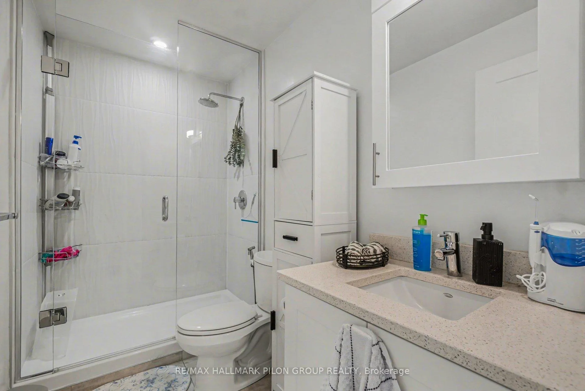 Photo 10 of Unit 908, 805 Carling Avenue, Ottawa, West Centre Town — HOMEH