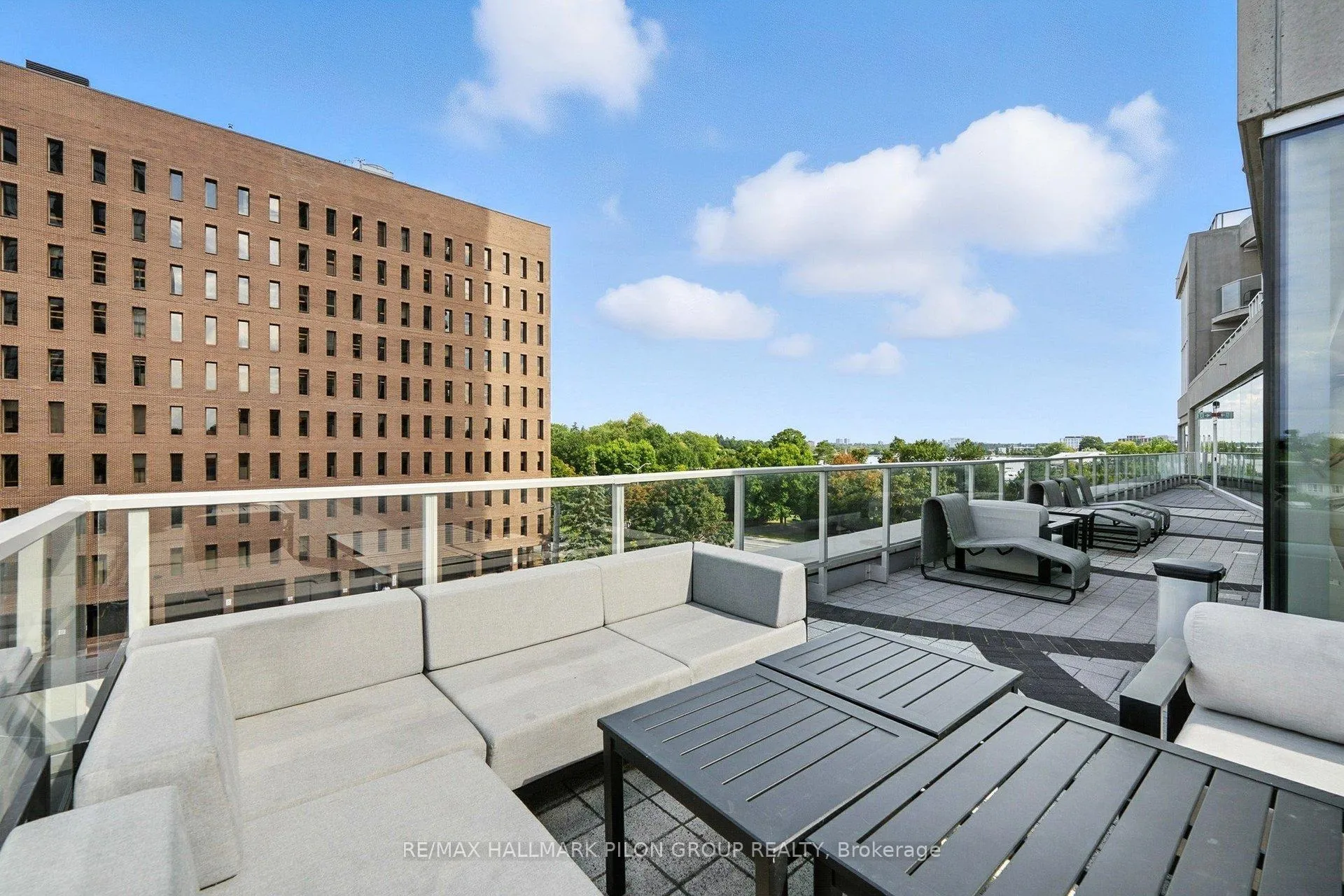 Photo 22 of Unit 908, 805 Carling Avenue, Ottawa, West Centre Town — HOMEH