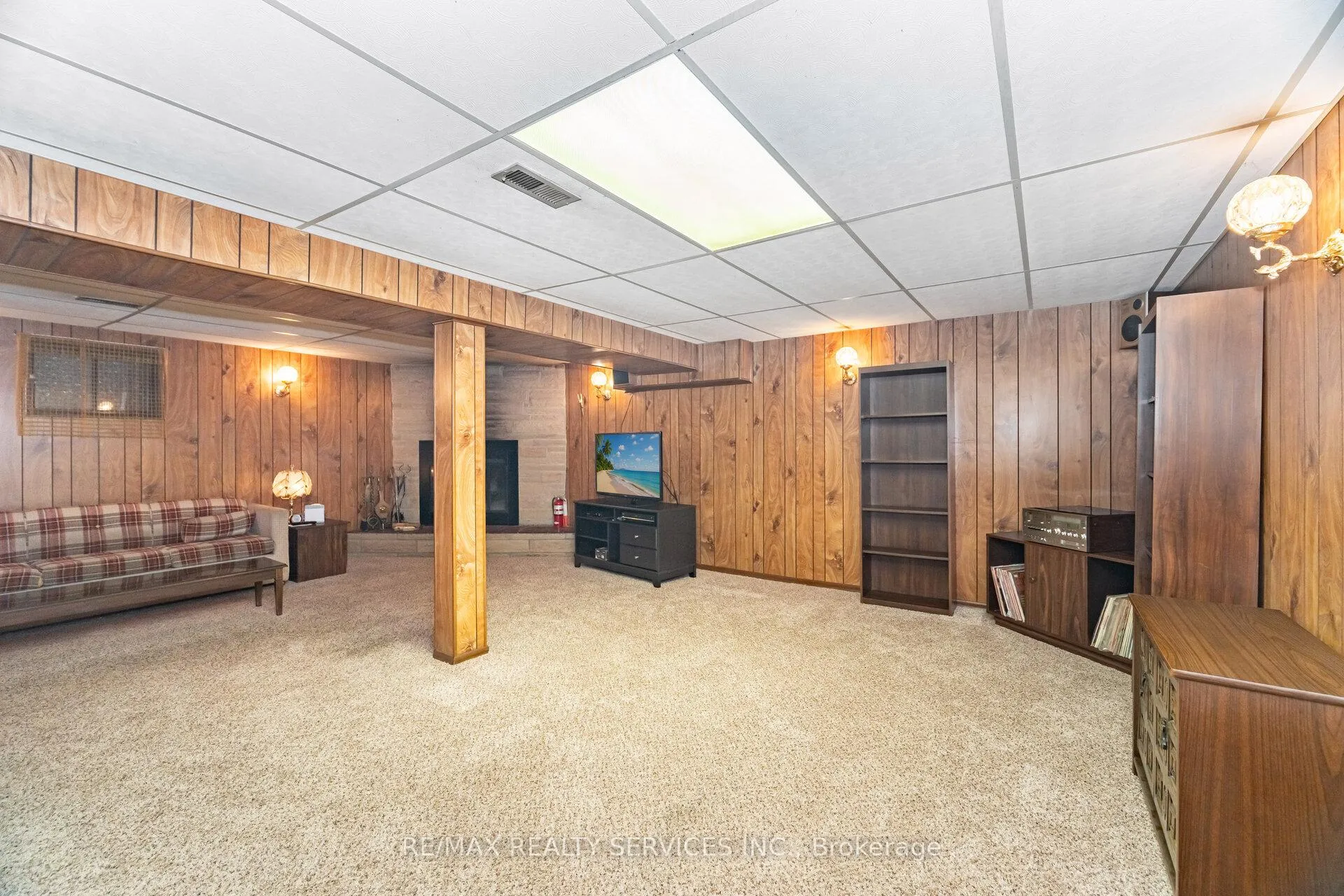 Photo 37 of 57 Esplanade Road, Brampton, Southgate — HOMEH