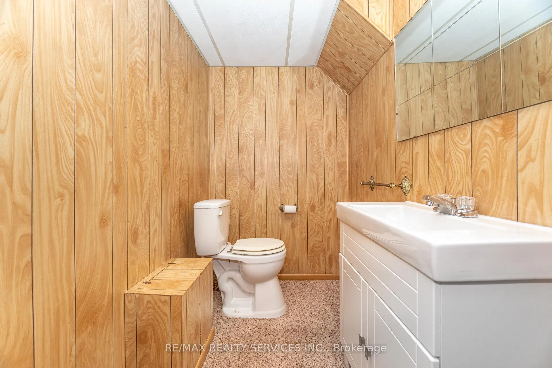 Photo 39 of 57 Esplanade Road, Brampton, Southgate — HOMEH
