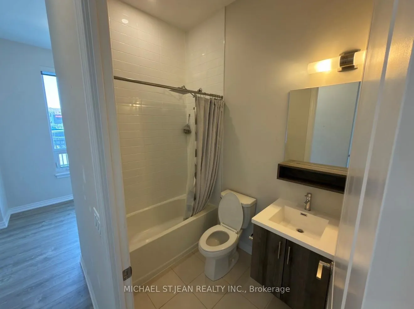 Photo 6 of Unit 106, 121 Highway 8, Hamilton, Stoney Creek — HOMEH