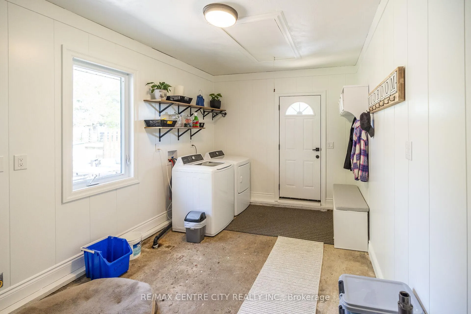 Photo 22 of 29883 West Bothwell Road, Chatham-Kent, Bothwell — HOMEH