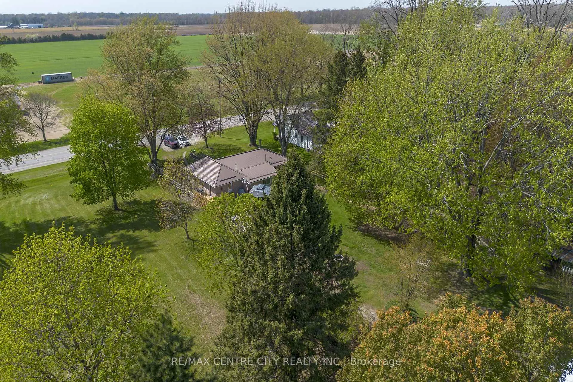 Photo 45 of 29883 West Bothwell Road, Chatham-Kent, Bothwell — HOMEH