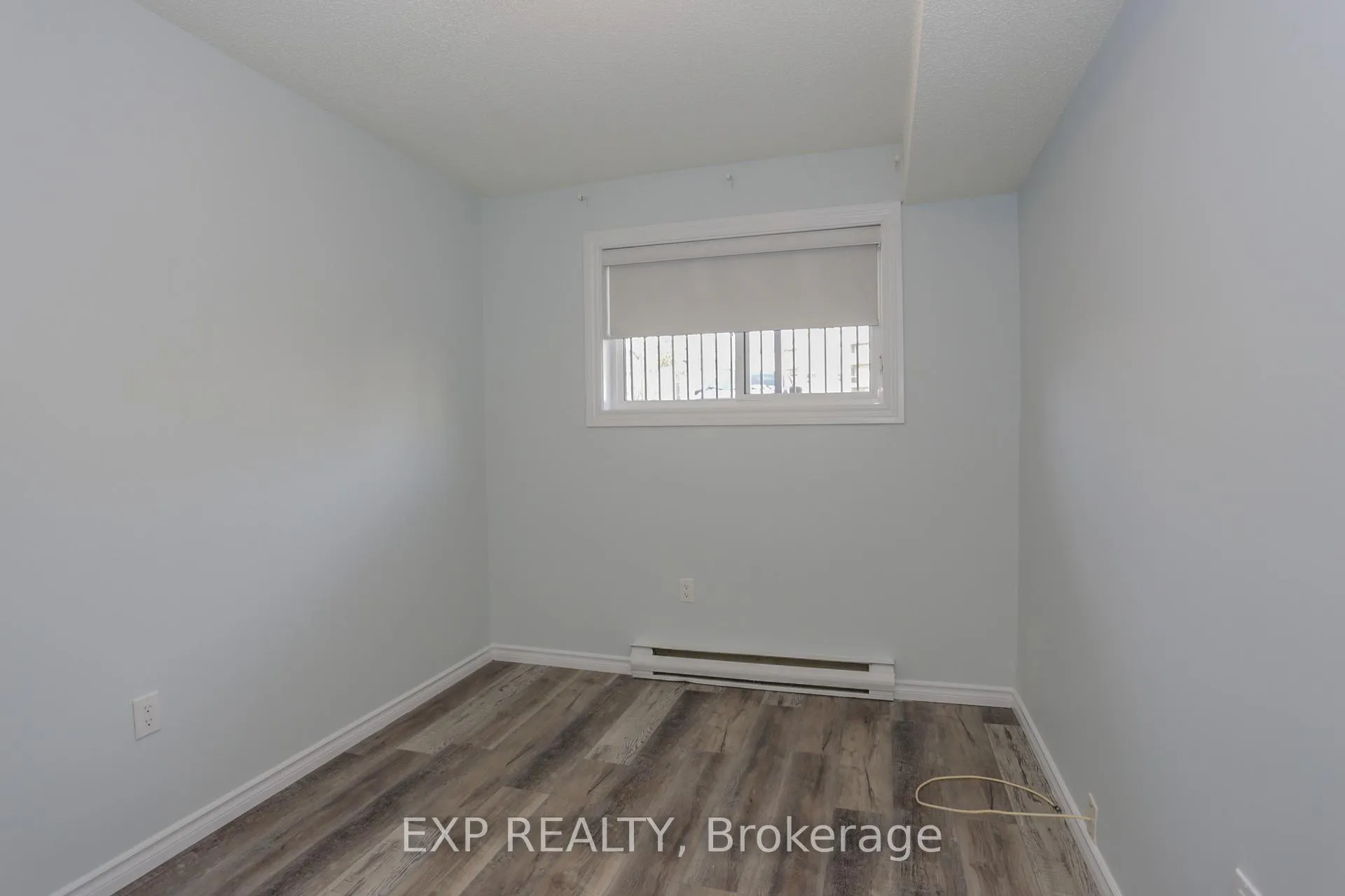 Photo 11 of Unit 108, 1 Jacksway Crescent, London, North G — HOMEH
