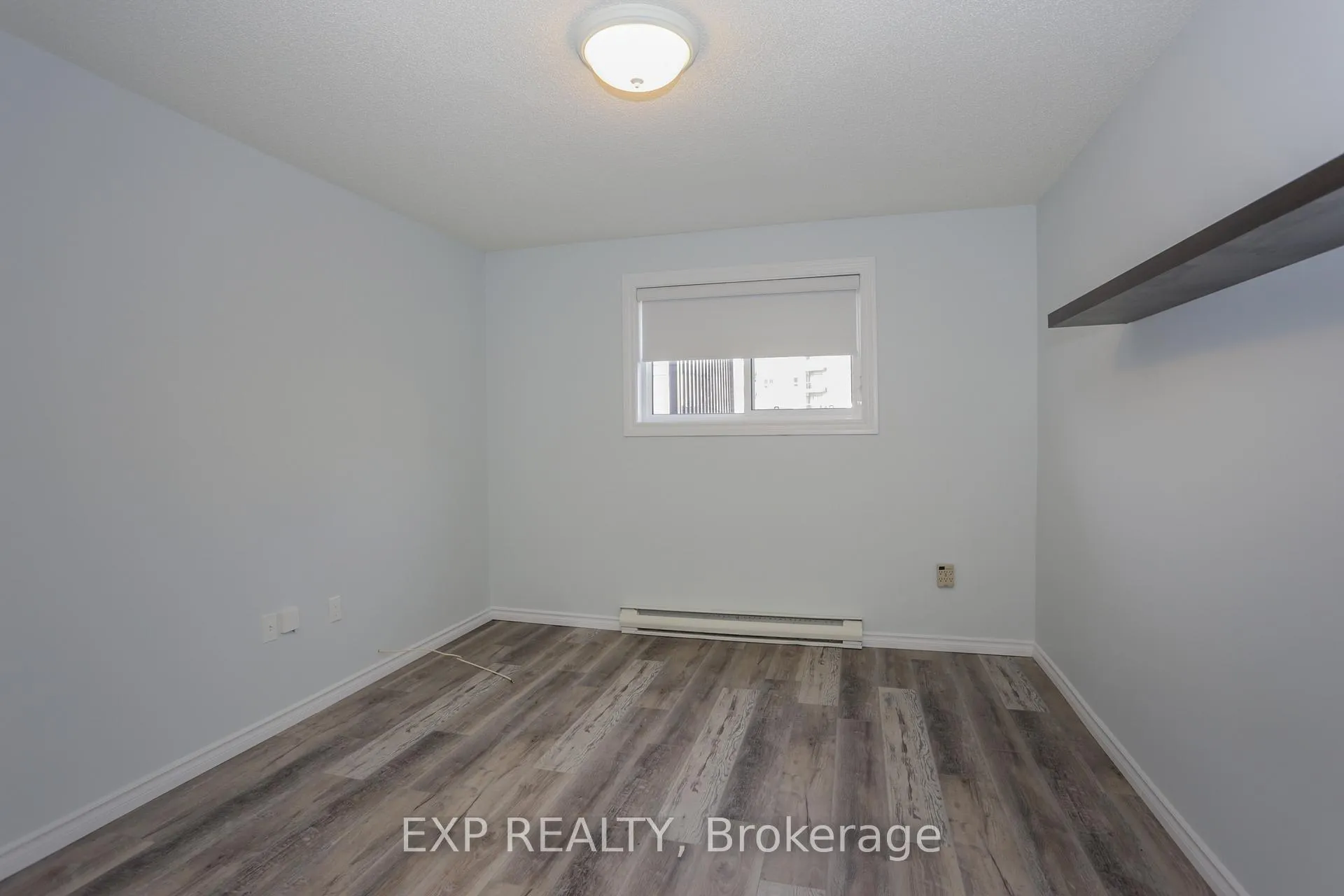 Photo 16 of Unit 108, 1 Jacksway Crescent, London, North G — HOMEH