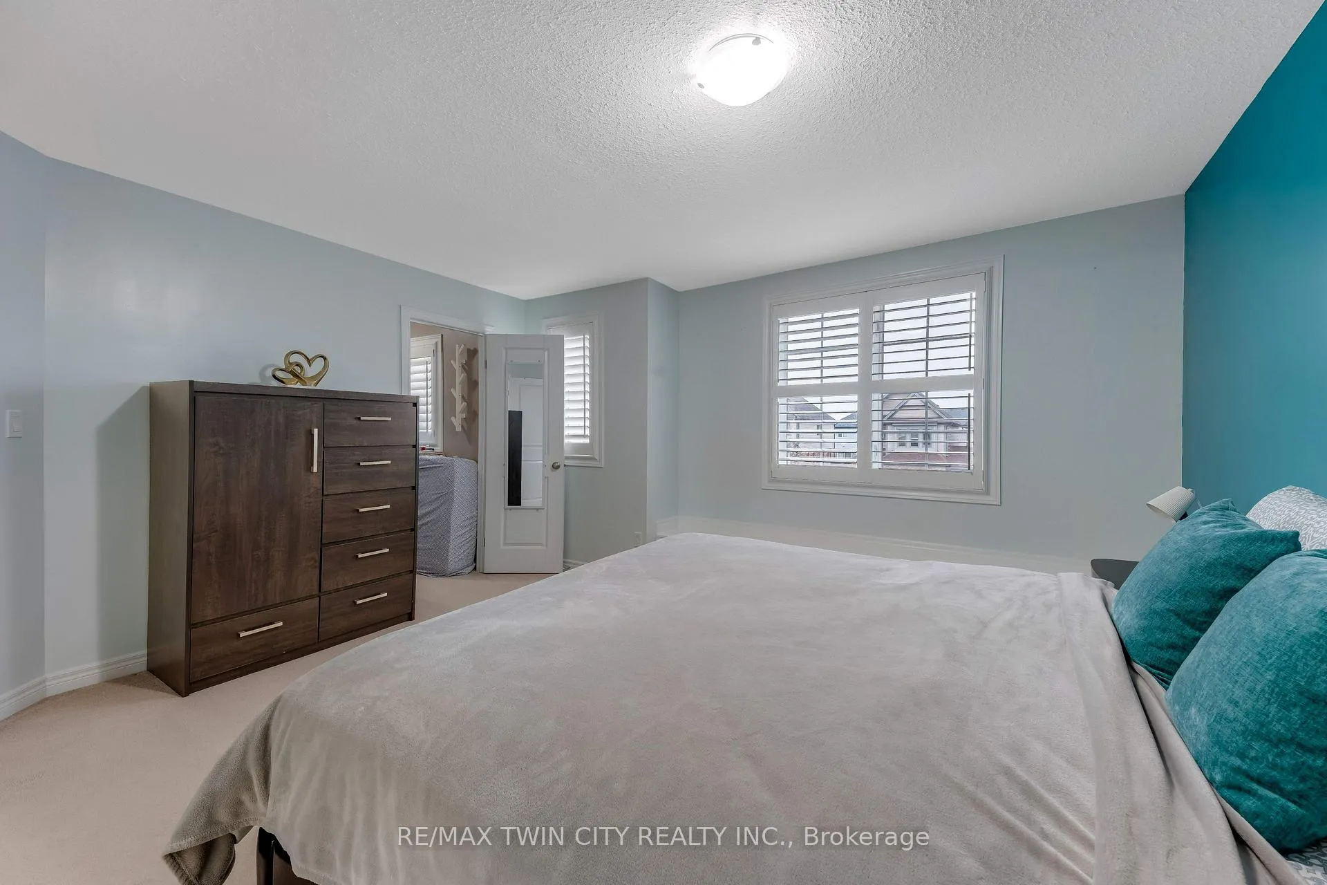 Photo 22 of 10 Sandybay Avenue, Kitchener — HOMEH