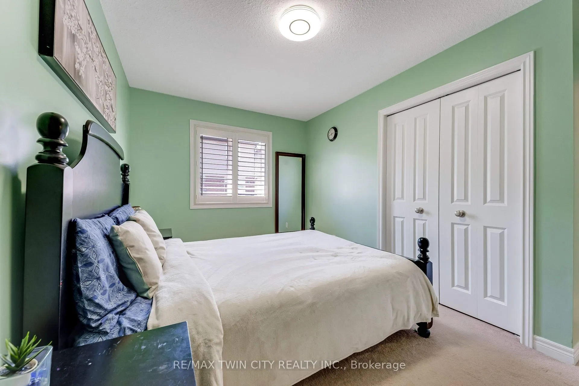 Photo 31 of 10 Sandybay Avenue, Kitchener — HOMEH