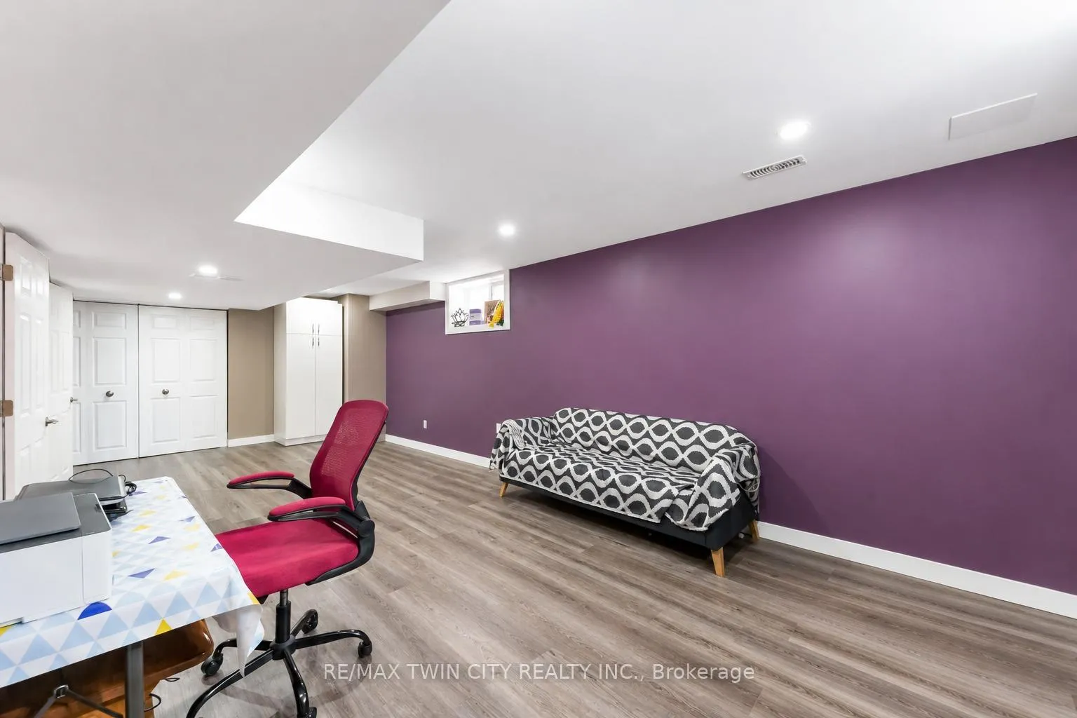 Photo 34 of 10 Sandybay Avenue, Kitchener — HOMEH