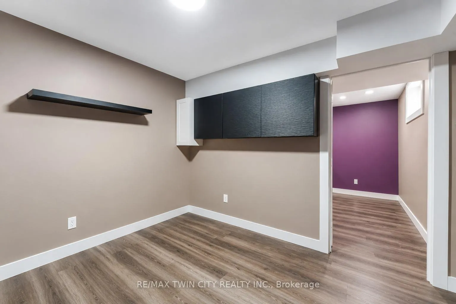 Photo 36 of 10 Sandybay Avenue, Kitchener — HOMEH