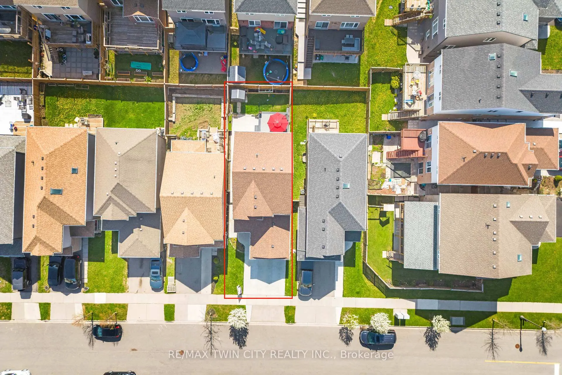 Photo 47 of 10 Sandybay Avenue, Kitchener — HOMEH