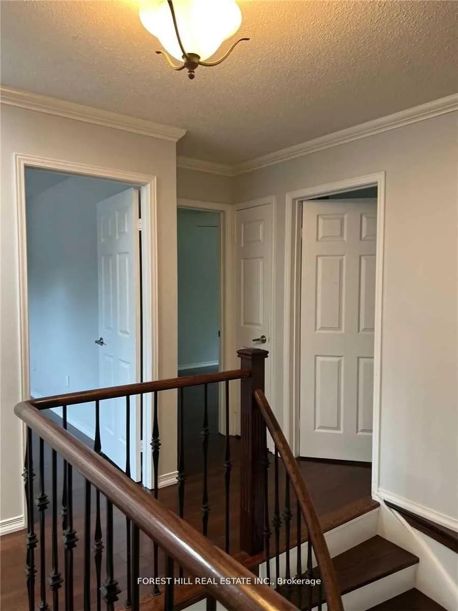 Photo 11 of 1241 Maple Ridge Drive, Pickering, Liverpool — HOMEH