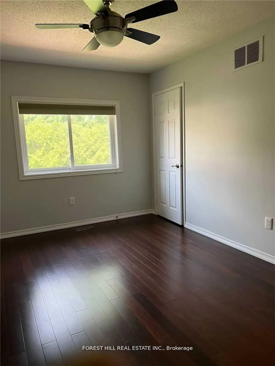Photo 23 of 1241 Maple Ridge Drive, Pickering, Liverpool — HOMEH
