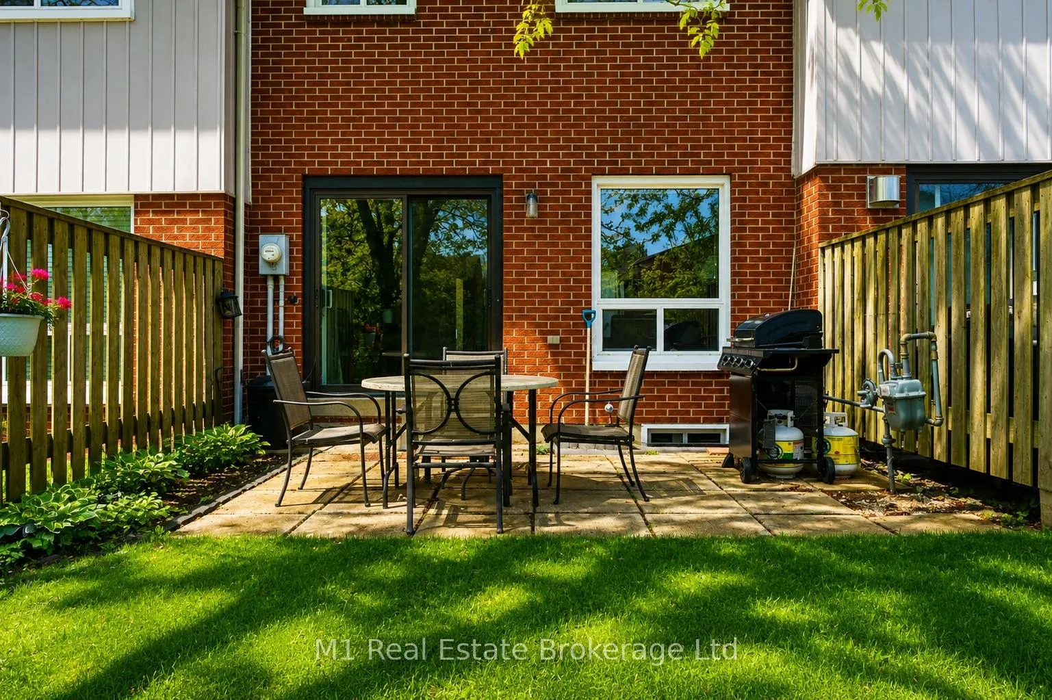 Photo 31 of Unit 57, 49 Rhonda Road, Guelph, Willow West/Sugarbush/West Acres — HOMEH