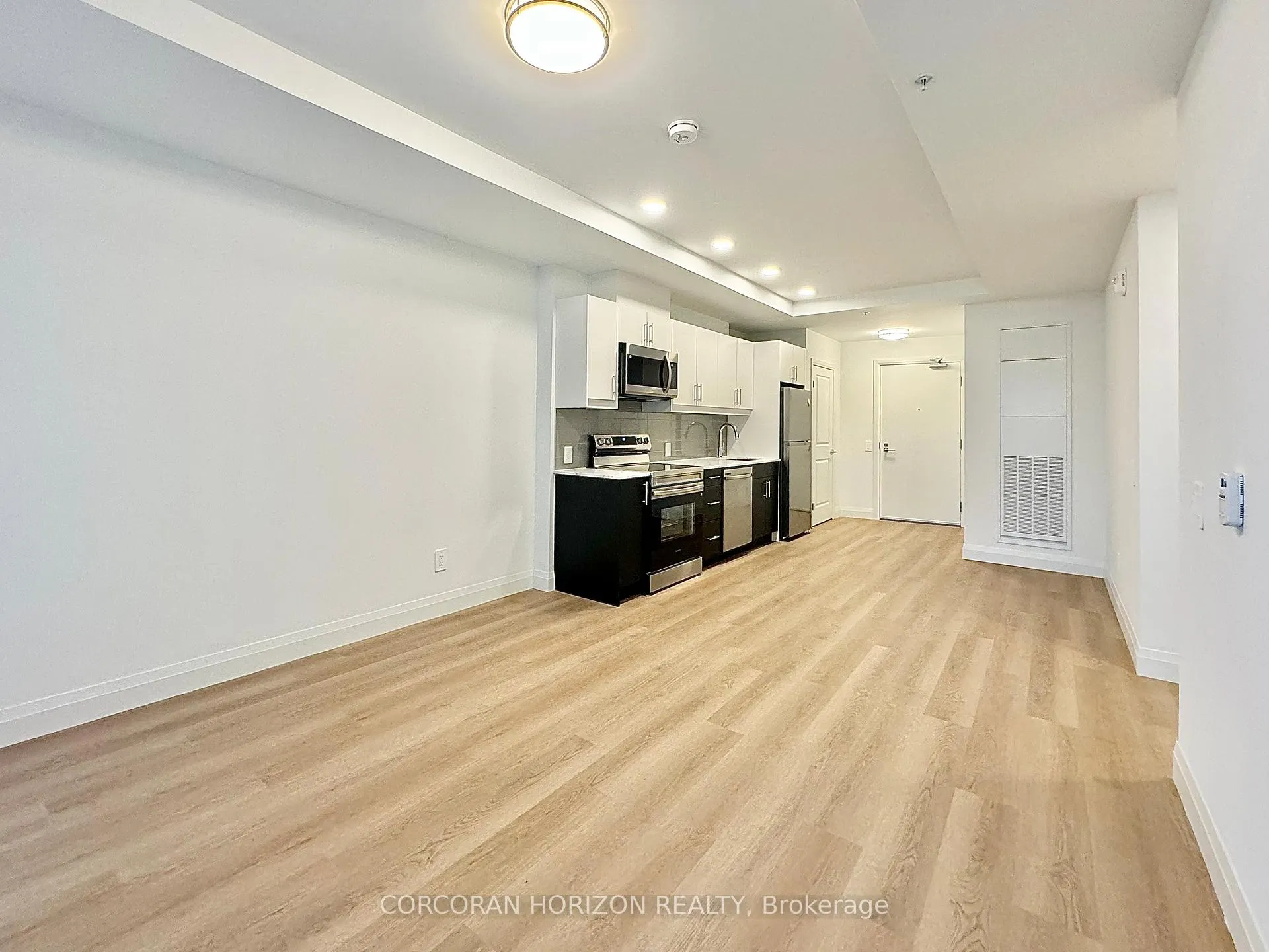 Photo 4 of Unit 319, 1333 Weber Street E, Kitchener — HOMEH
