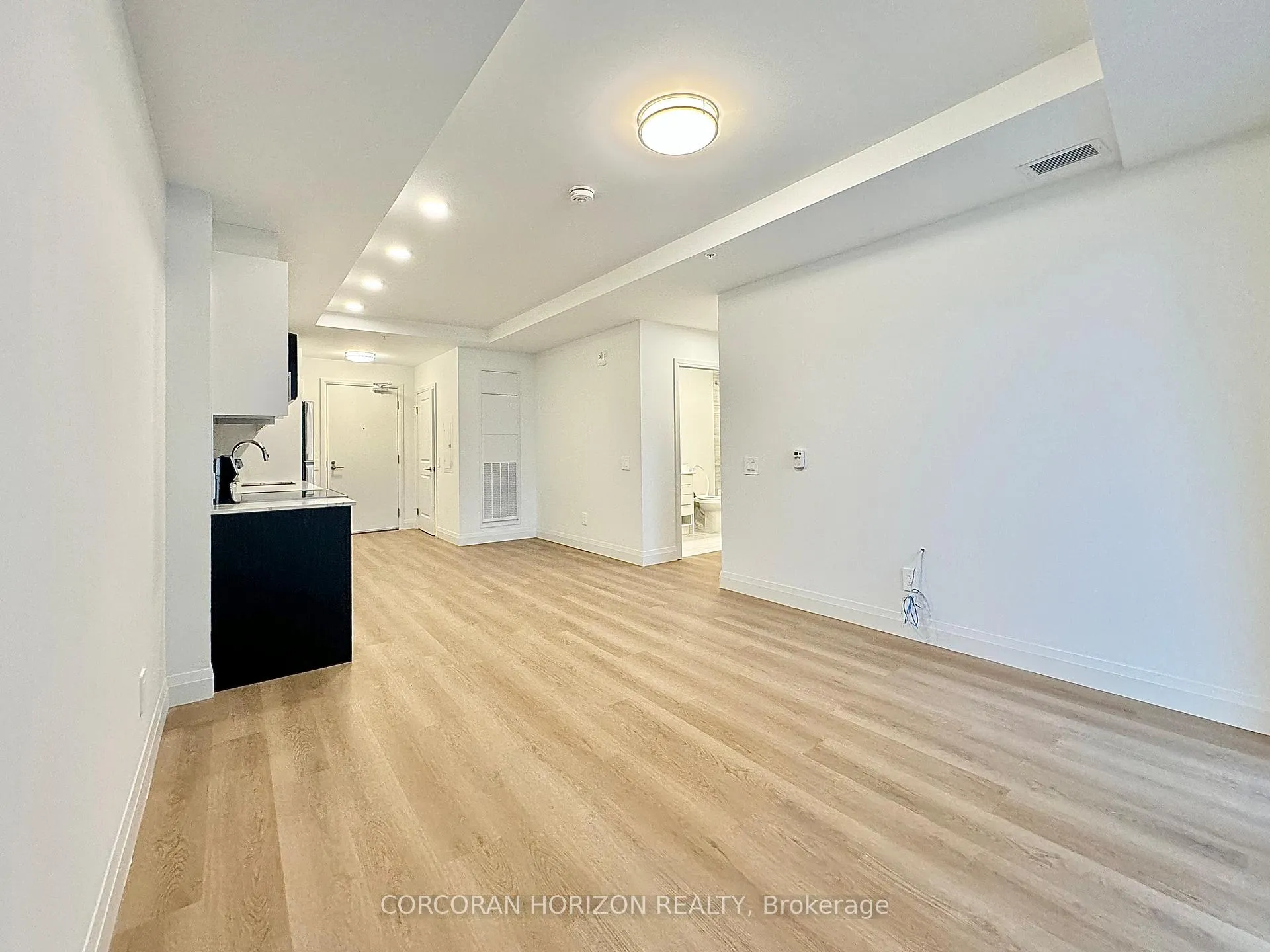 Photo 6 of Unit 319, 1333 Weber Street E, Kitchener — HOMEH