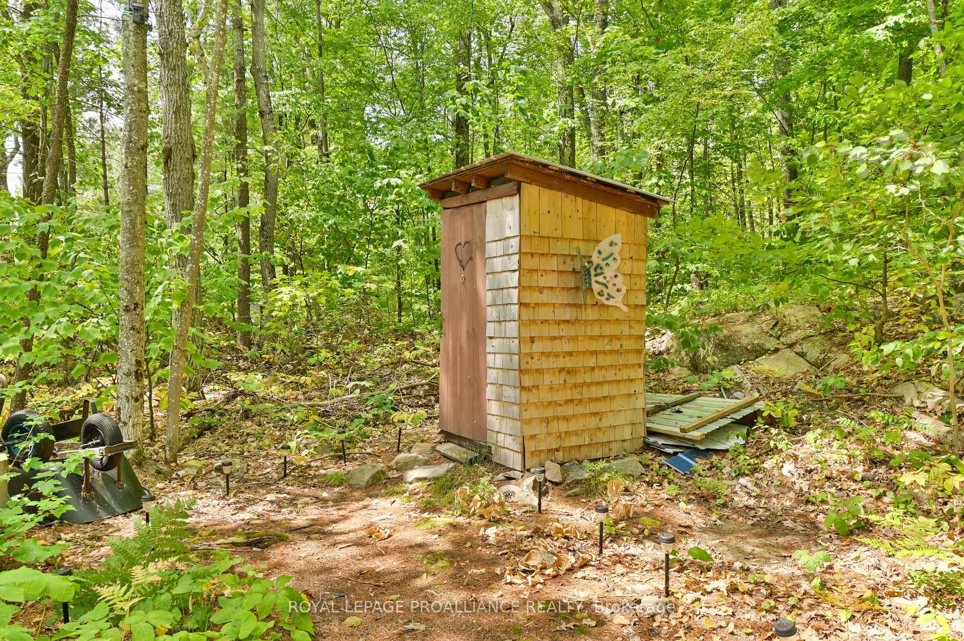 Photo 40 of 1780 Mazinaw Lake, North Frontenac, Frontenac North — HOMEH