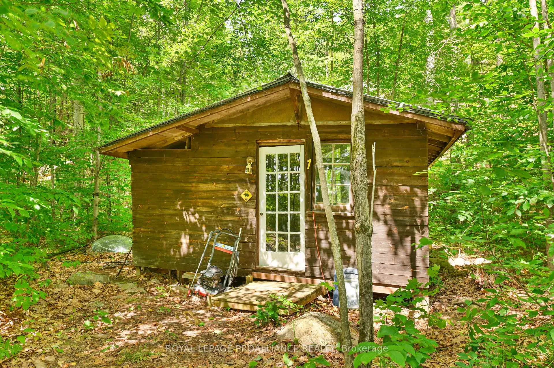 Photo 41 of 1780 Mazinaw Lake, North Frontenac, Frontenac North — HOMEH