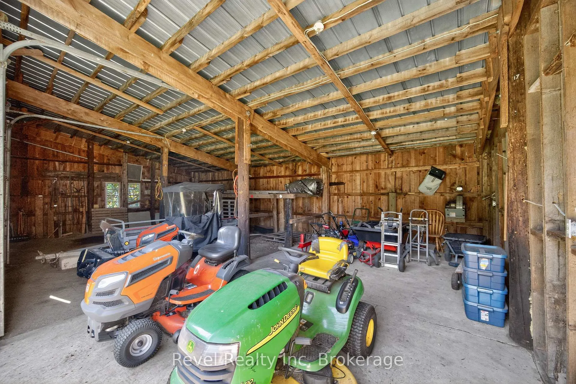 Photo 19 of 7190 93 Highway, Tiny, Rural Tiny — HOMEH