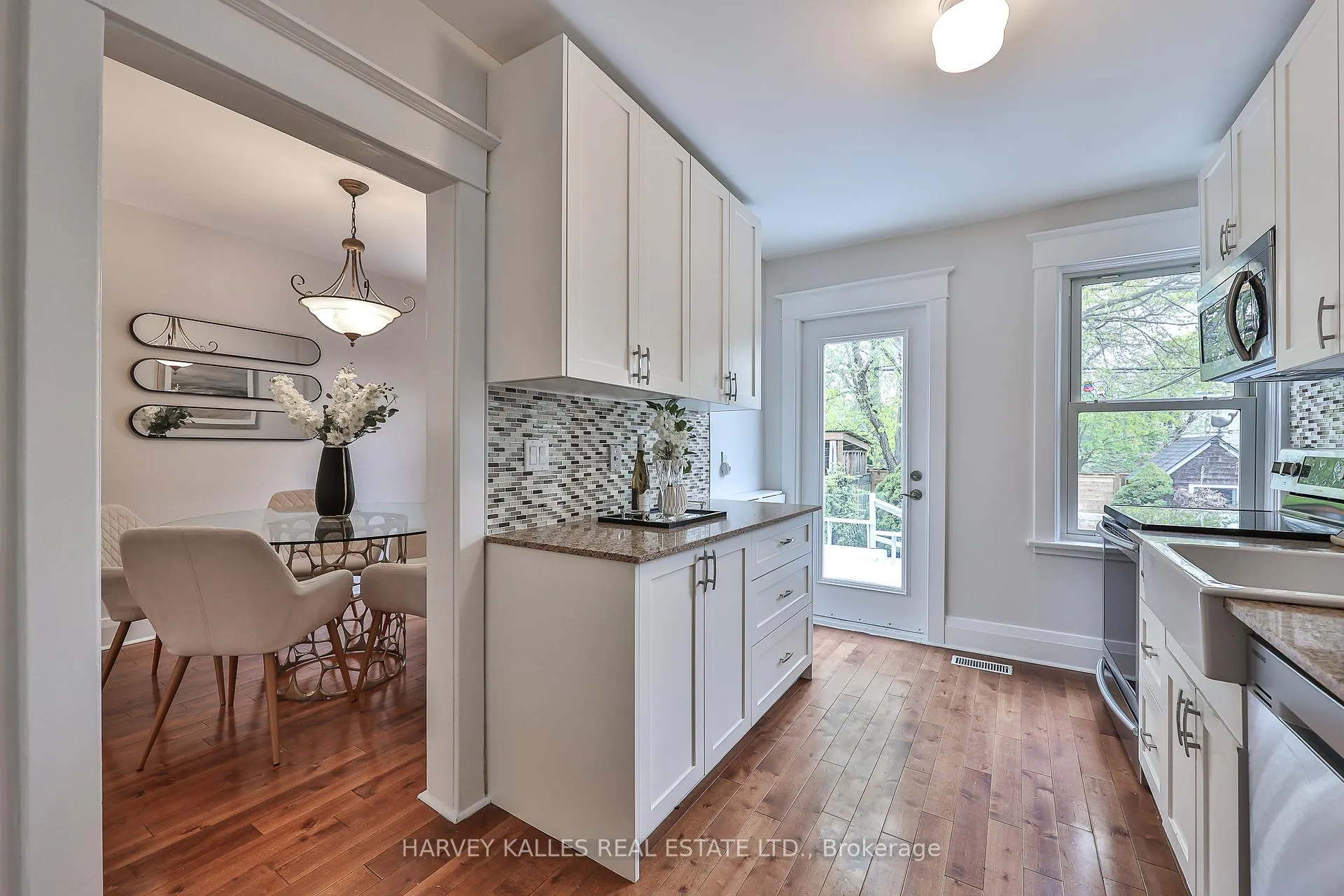 Photo 8 of 524 Balliol Street, Toronto, Mount Pleasant East — HOMEH