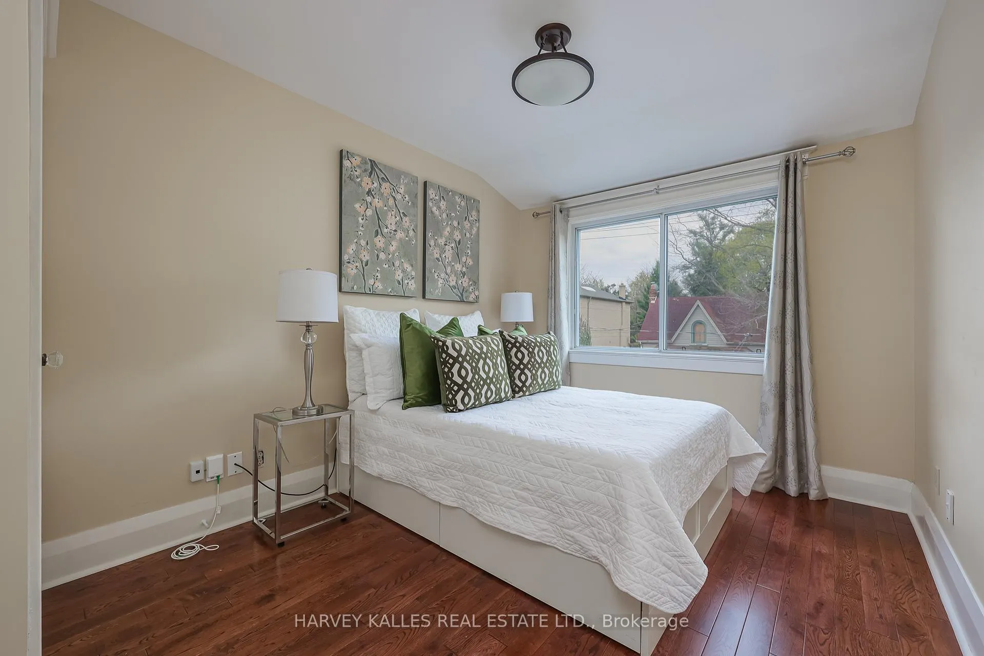Photo 17 of 524 Balliol Street, Toronto, Mount Pleasant East — HOMEH
