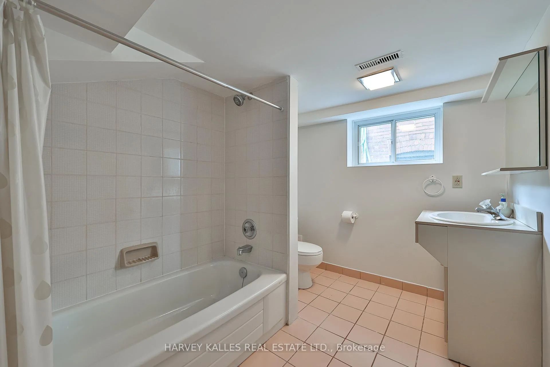 Photo 24 of 524 Balliol Street, Toronto, Mount Pleasant East — HOMEH