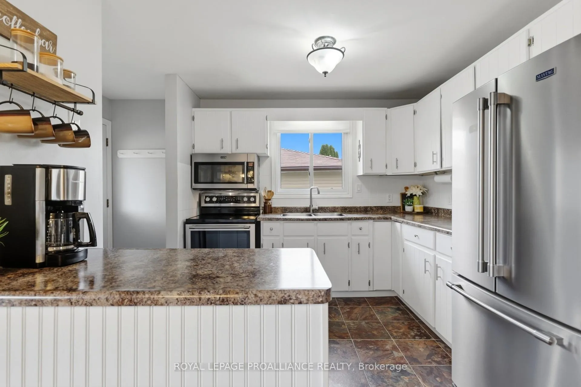 Photo 5 of 95 Centre Street, Quinte West, Frankford Ward — HOMEH