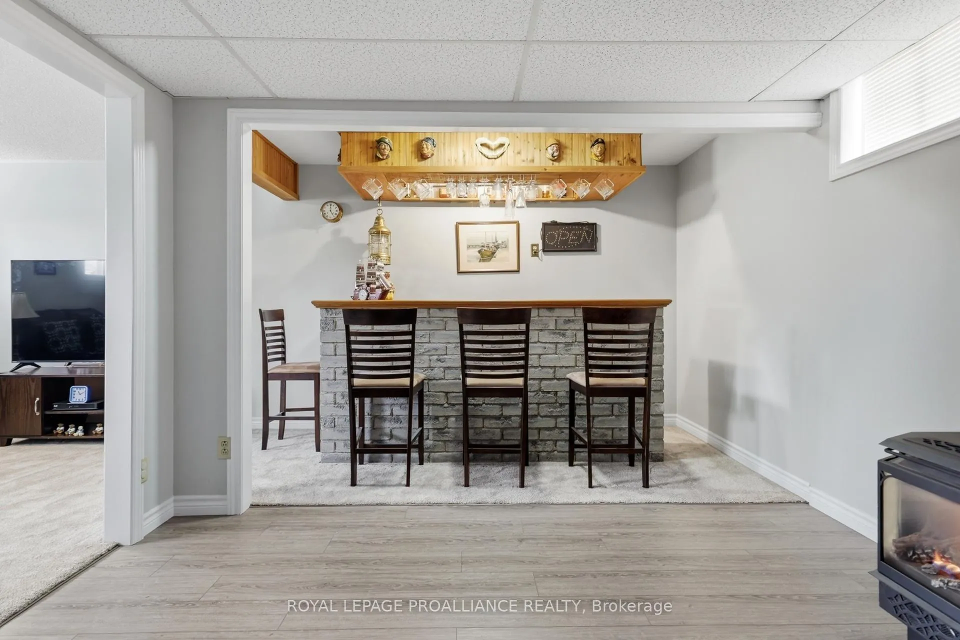 Photo 19 of 95 Centre Street, Quinte West, Frankford Ward — HOMEH
