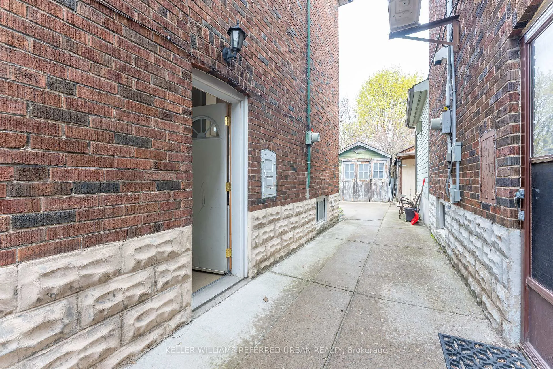 Photo 25 of 507 Donlands Avenue, Toronto, East York — HOMEH