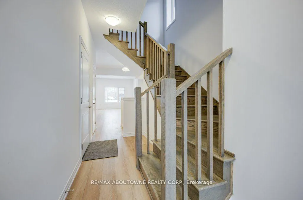 Photo 5 of Unit 85, 120 Court Drive, Brant, Paris — HOMEH