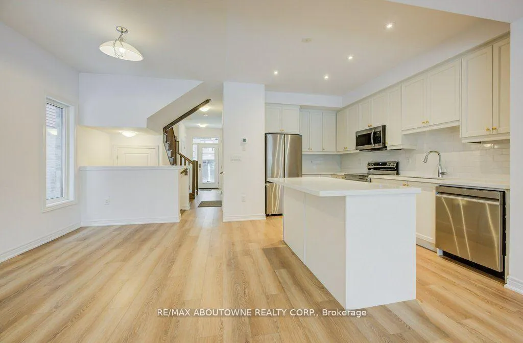 Photo 12 of Unit 85, 120 Court Drive, Brant, Paris — HOMEH