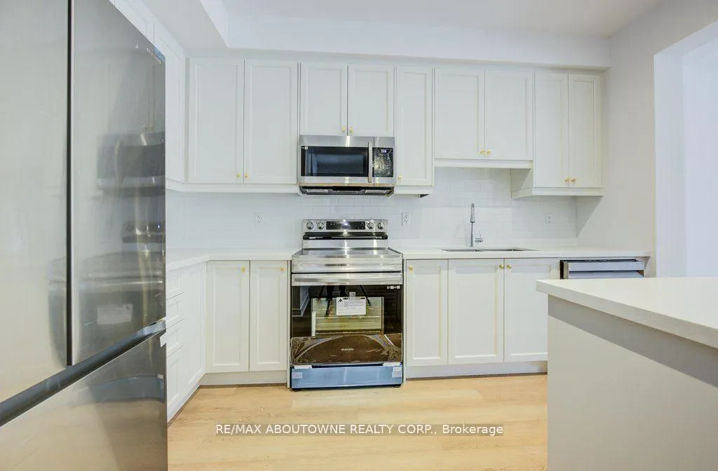 Photo 14 of Unit 85, 120 Court Drive, Brant, Paris — HOMEH