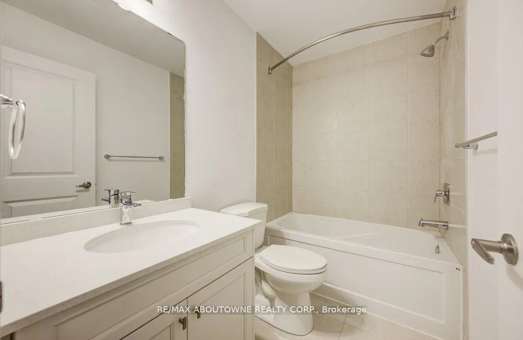 Photo 30 of Unit 85, 120 Court Drive, Brant, Paris — HOMEH