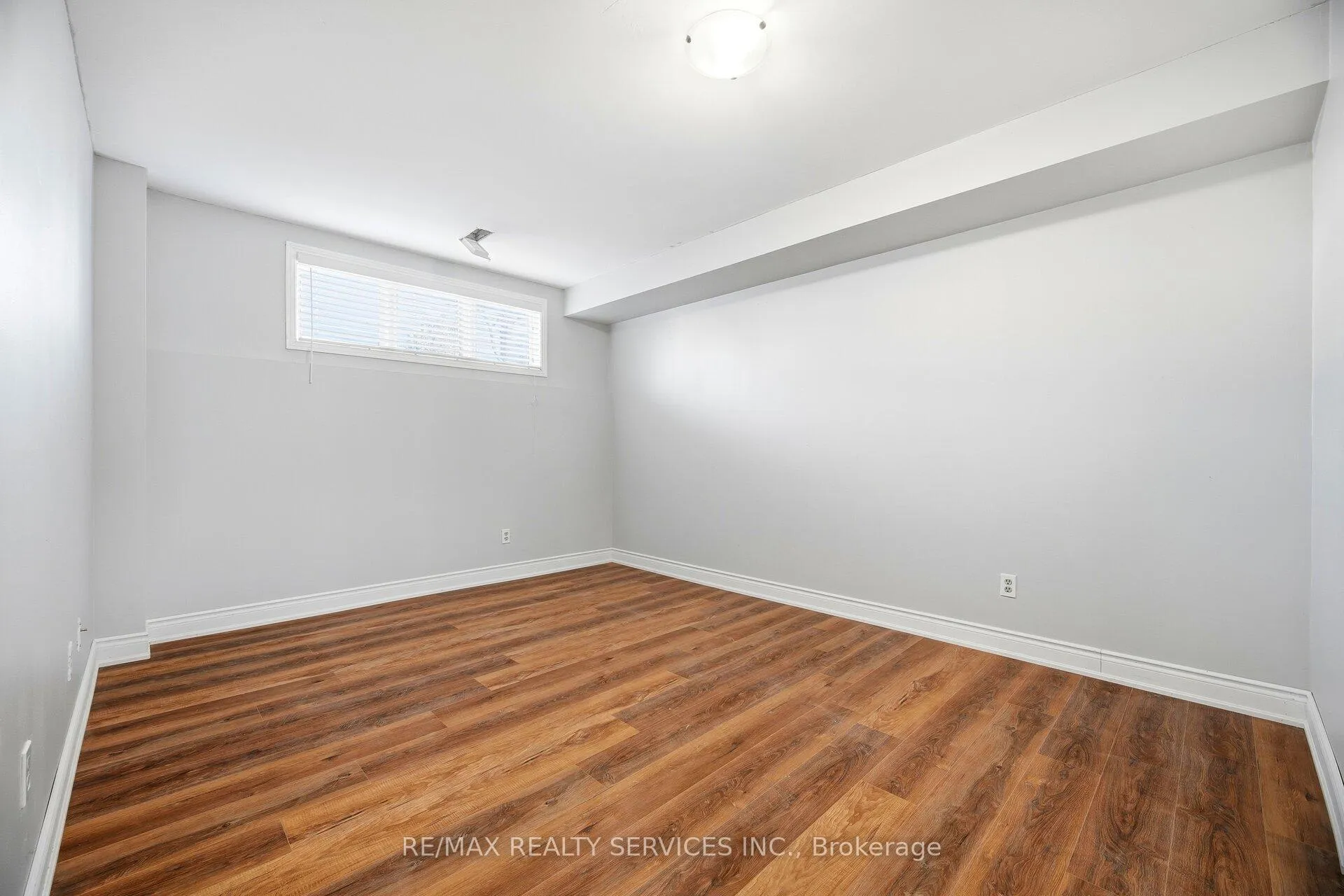 Photo 42 of 15 Margaret Street, Thorold, Port Robinson — HOMEH