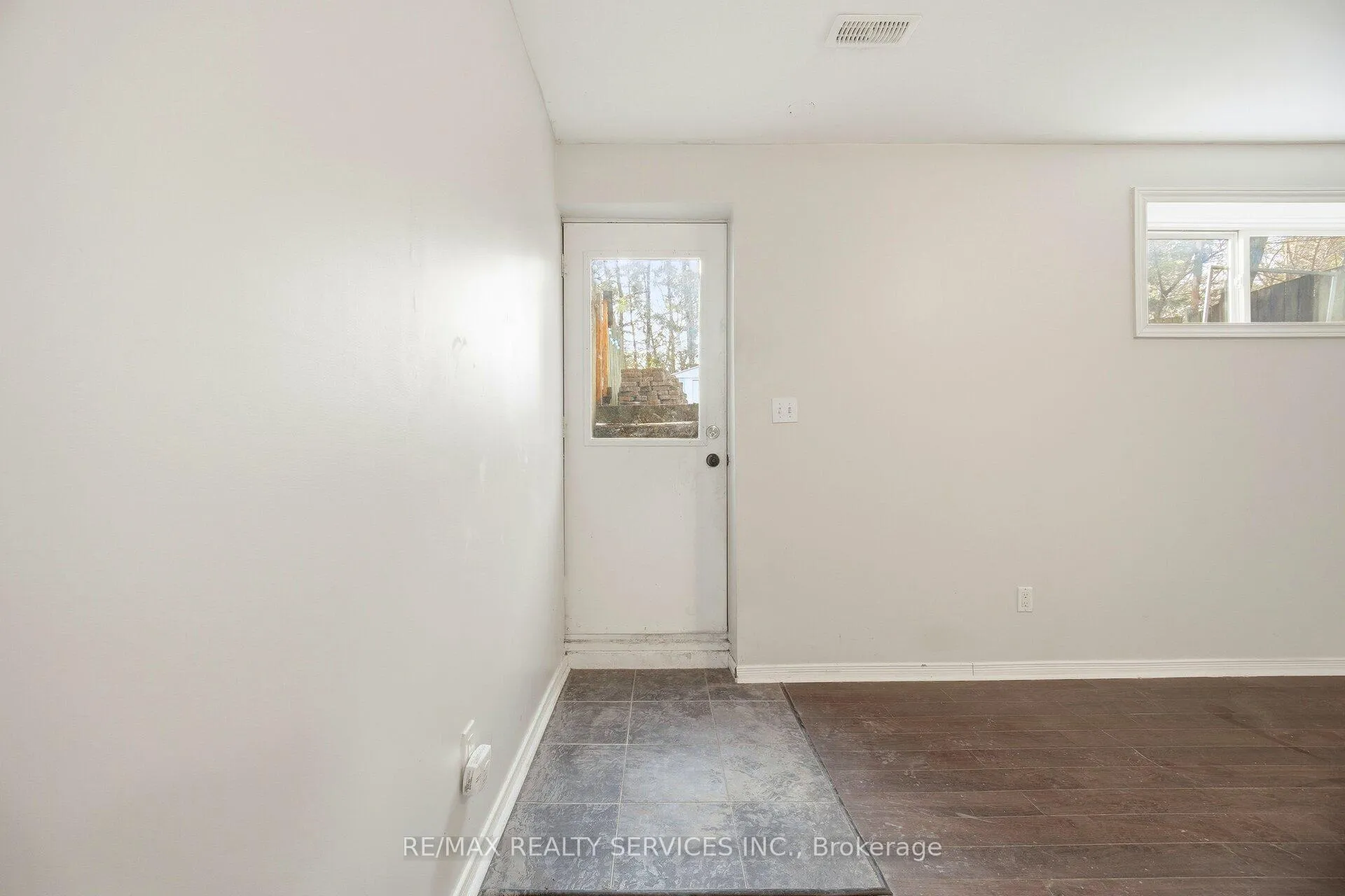 Photo 46 of 15 Margaret Street, Thorold, Port Robinson — HOMEH