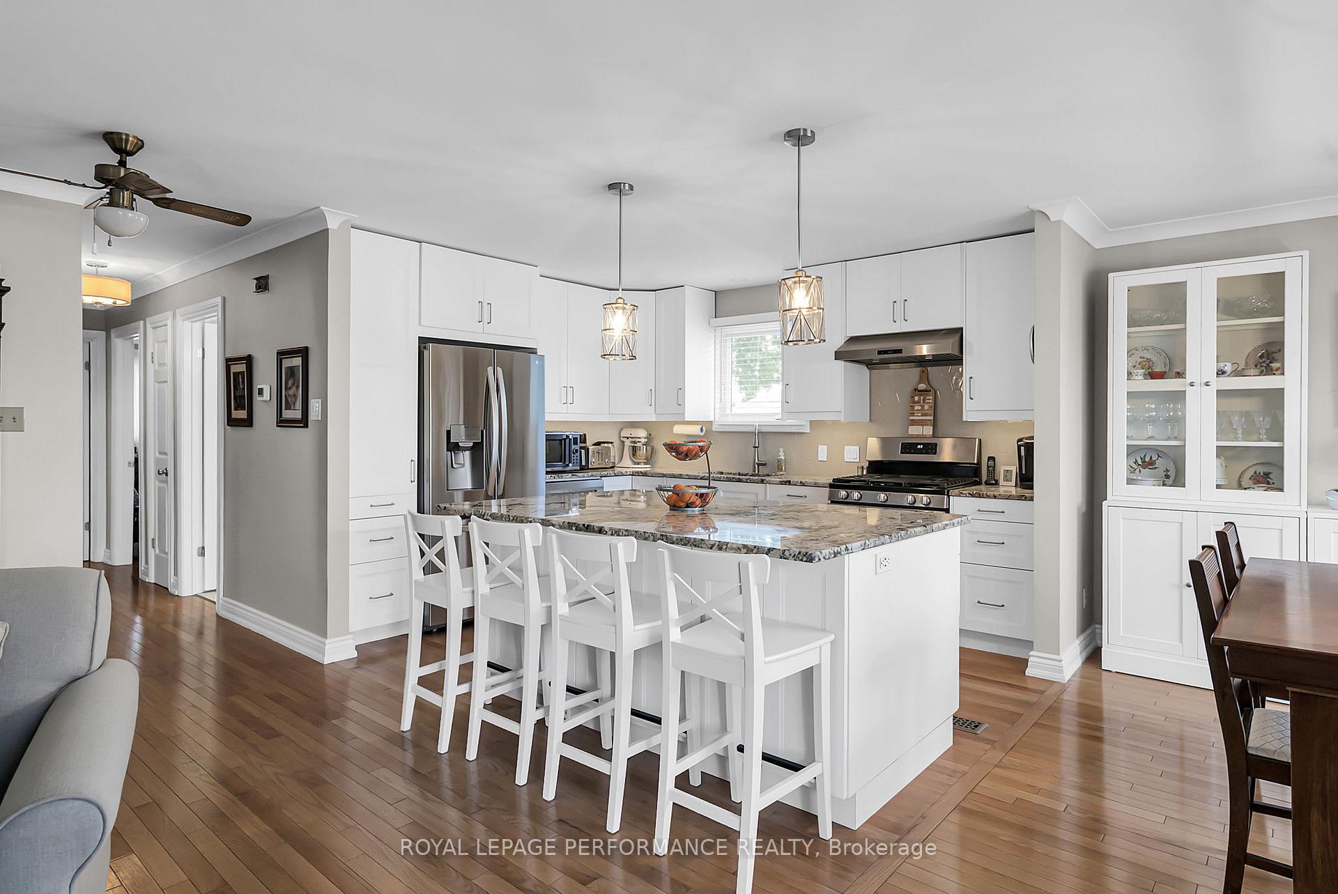 Photo 11 of 3316 Duval Avenue, Cornwall — HOMEH