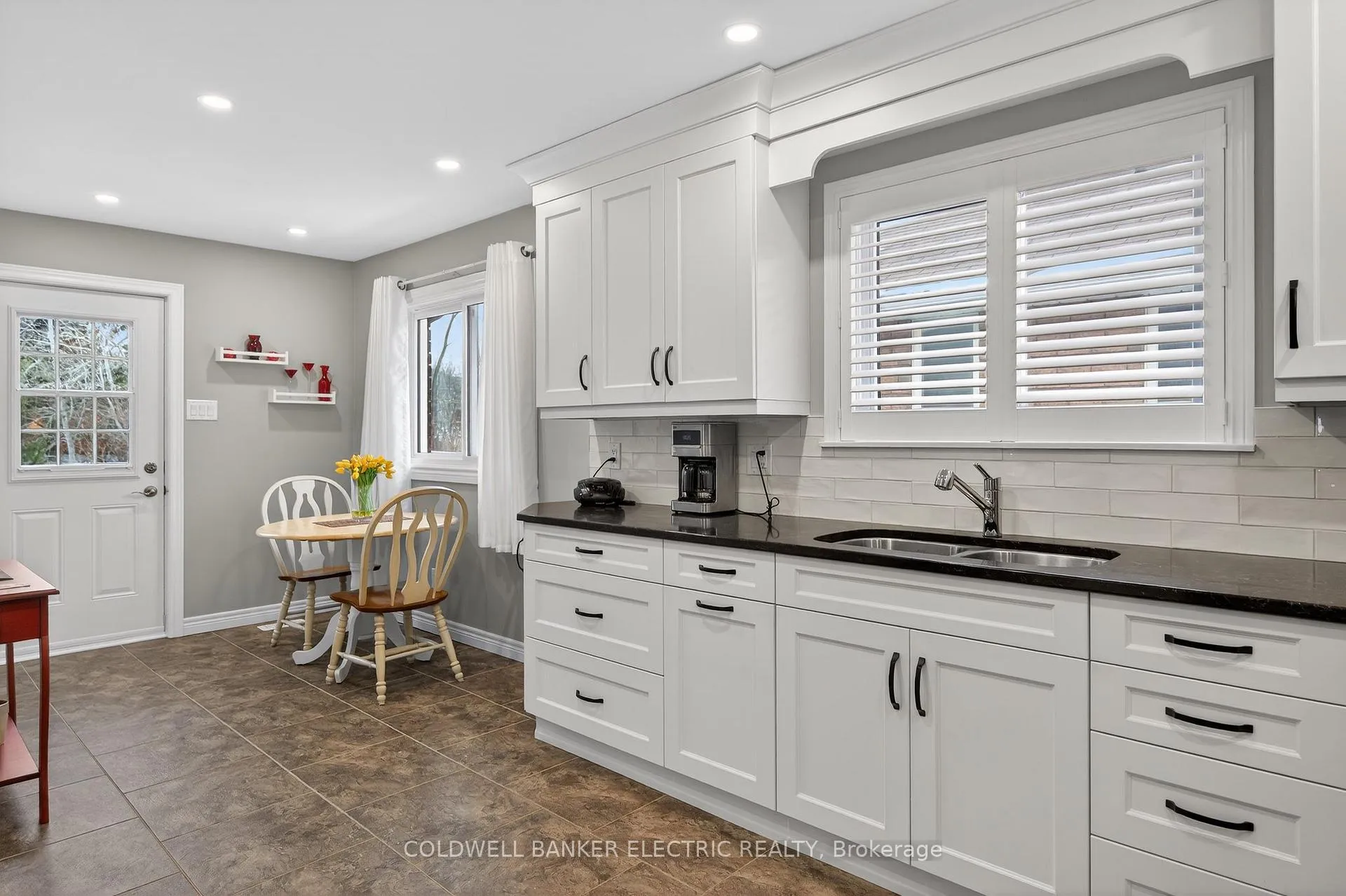 Photo 12 of 1599 Forster Avenue, Peterborough, Otonabee Ward 1 — HOMEH