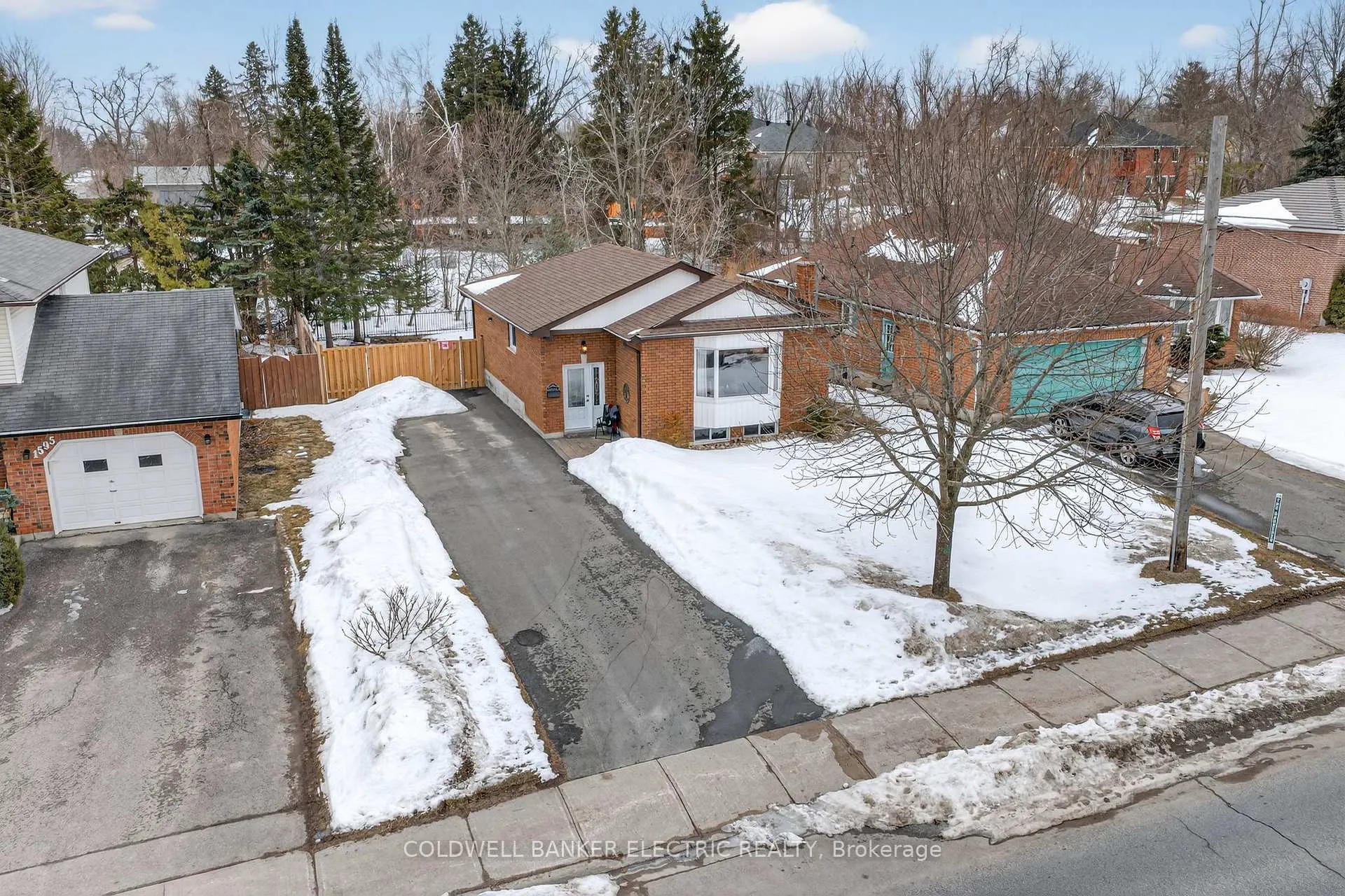 Photo 41 of 1599 Forster Avenue, Peterborough, Otonabee Ward 1 — HOMEH