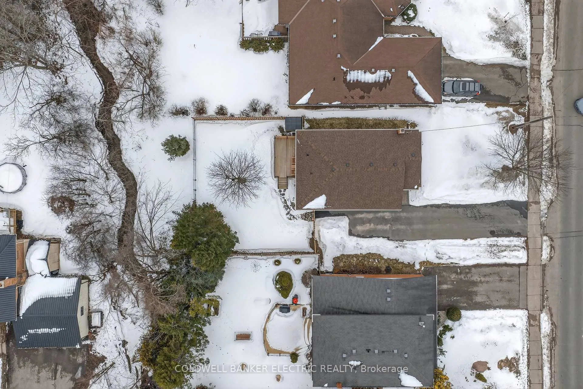 Photo 43 of 1599 Forster Avenue, Peterborough, Otonabee Ward 1 — HOMEH