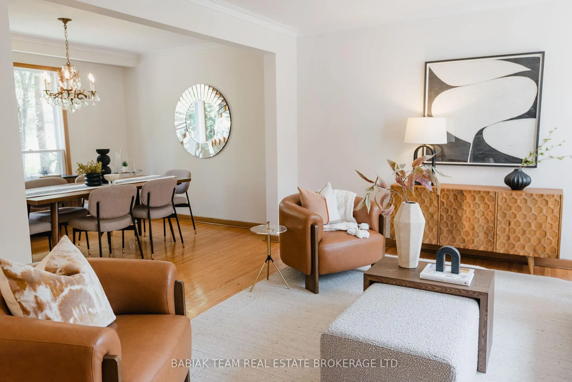 Photo 6 of 7 Innisfree Court, Toronto, High Park-Swansea — HOMEH