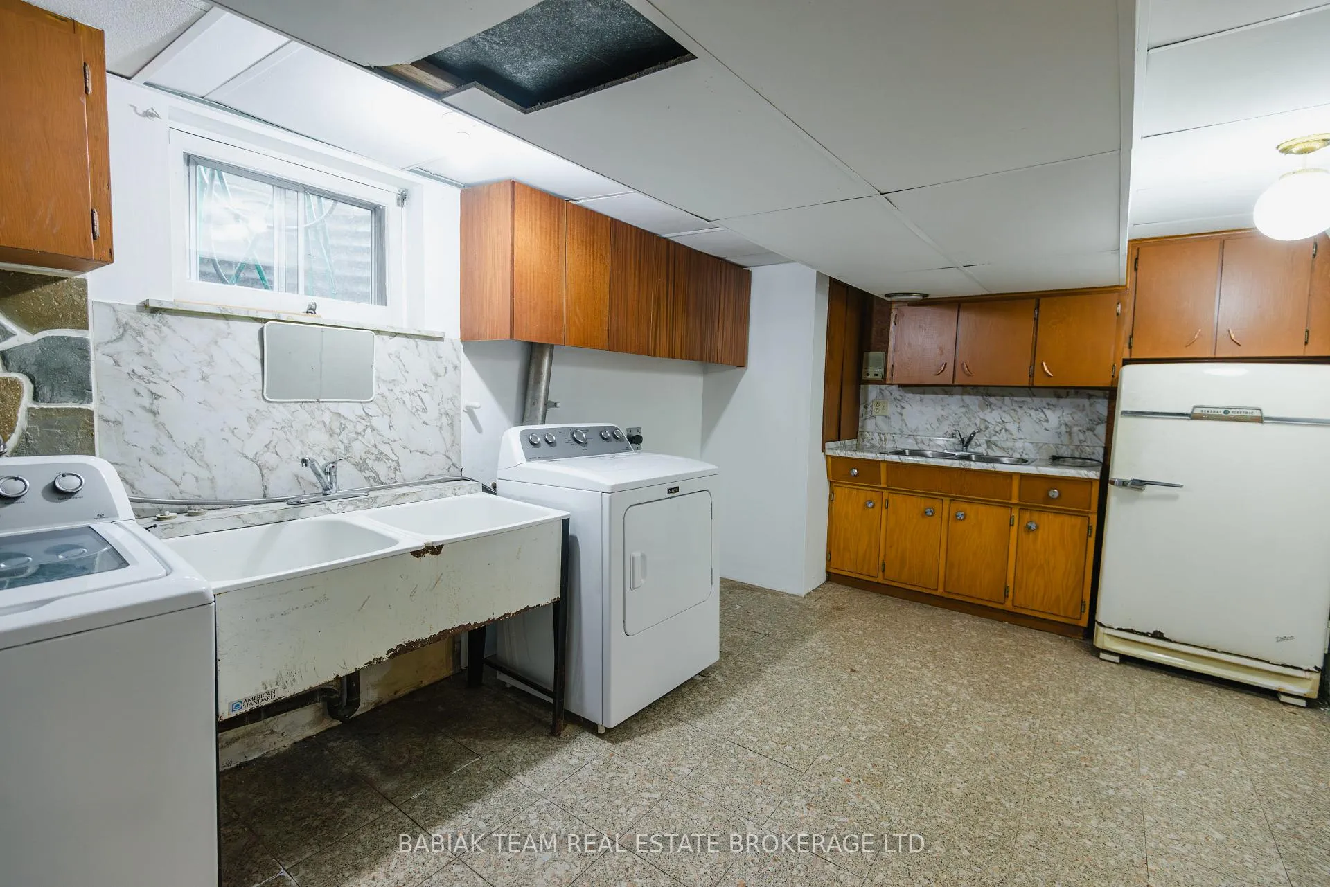 Photo 33 of 7 Innisfree Court, Toronto, High Park-Swansea — HOMEH