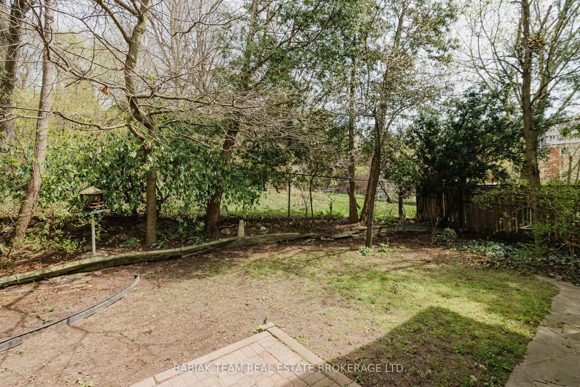 Photo 43 of 7 Innisfree Court, Toronto, High Park-Swansea — HOMEH