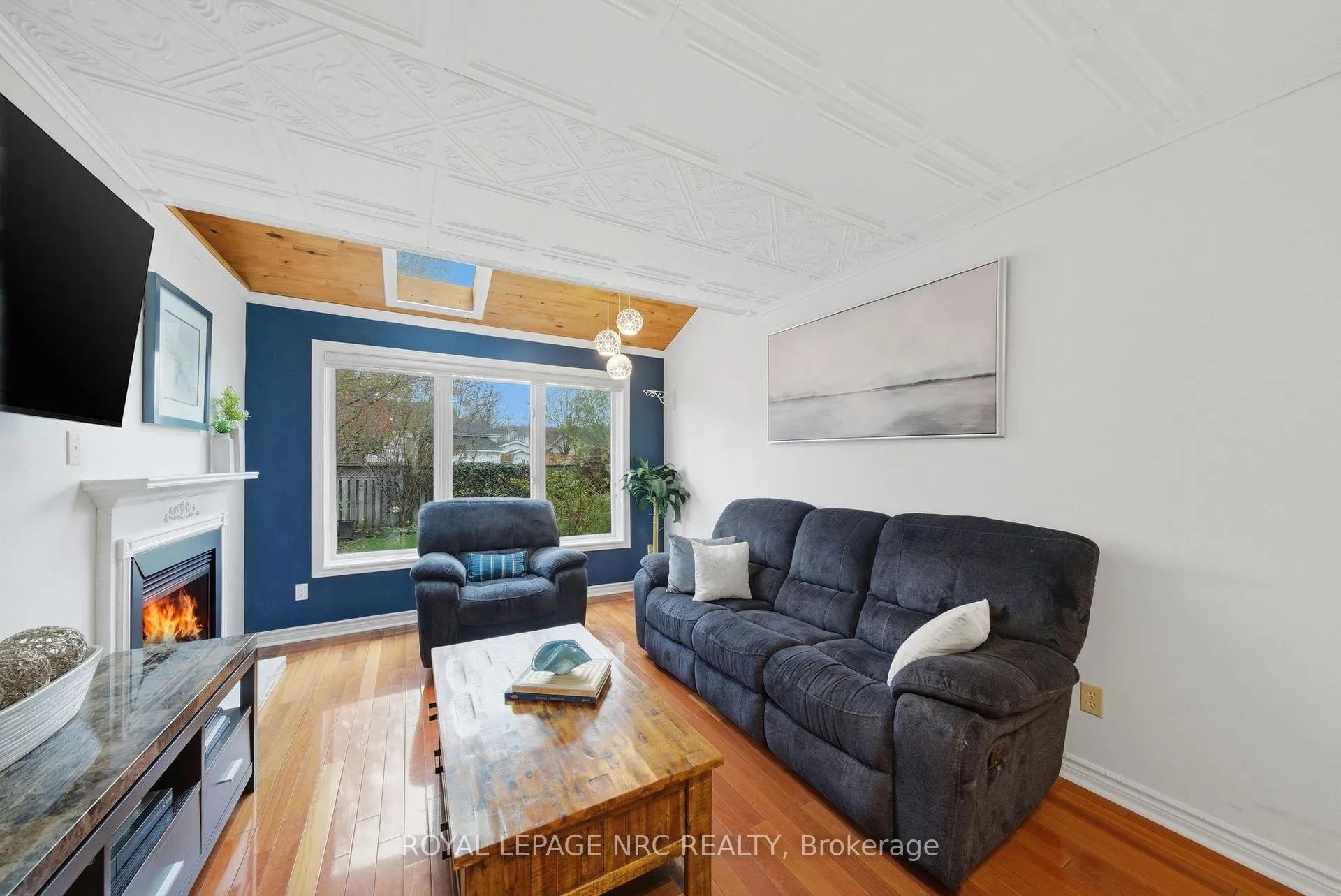 Photo 11 of 11 Tomahawk Drive, Grimsby, Grimsby East — HOMEH