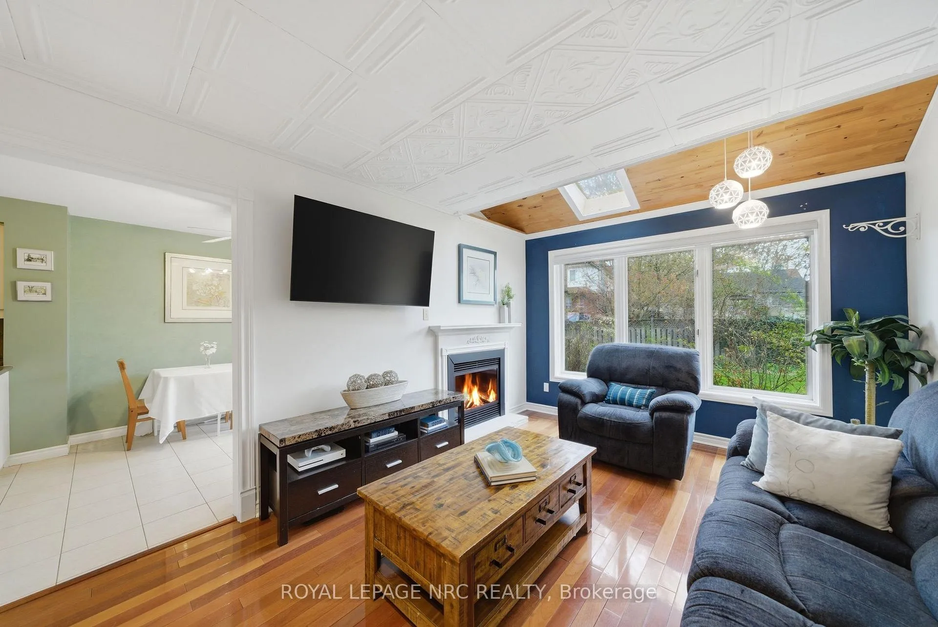 Photo 12 of 11 Tomahawk Drive, Grimsby, Grimsby East — HOMEH