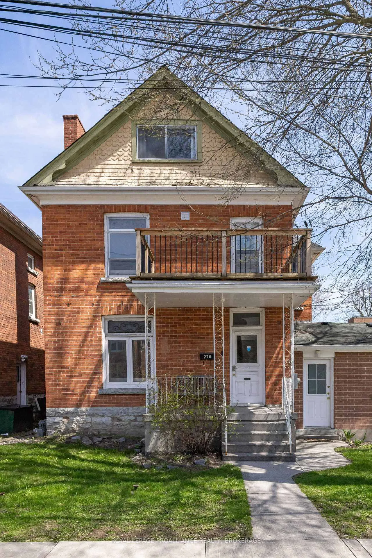 Photo 3 of 279 Frontenac Street, Kingston, Central City East — HOMEH
