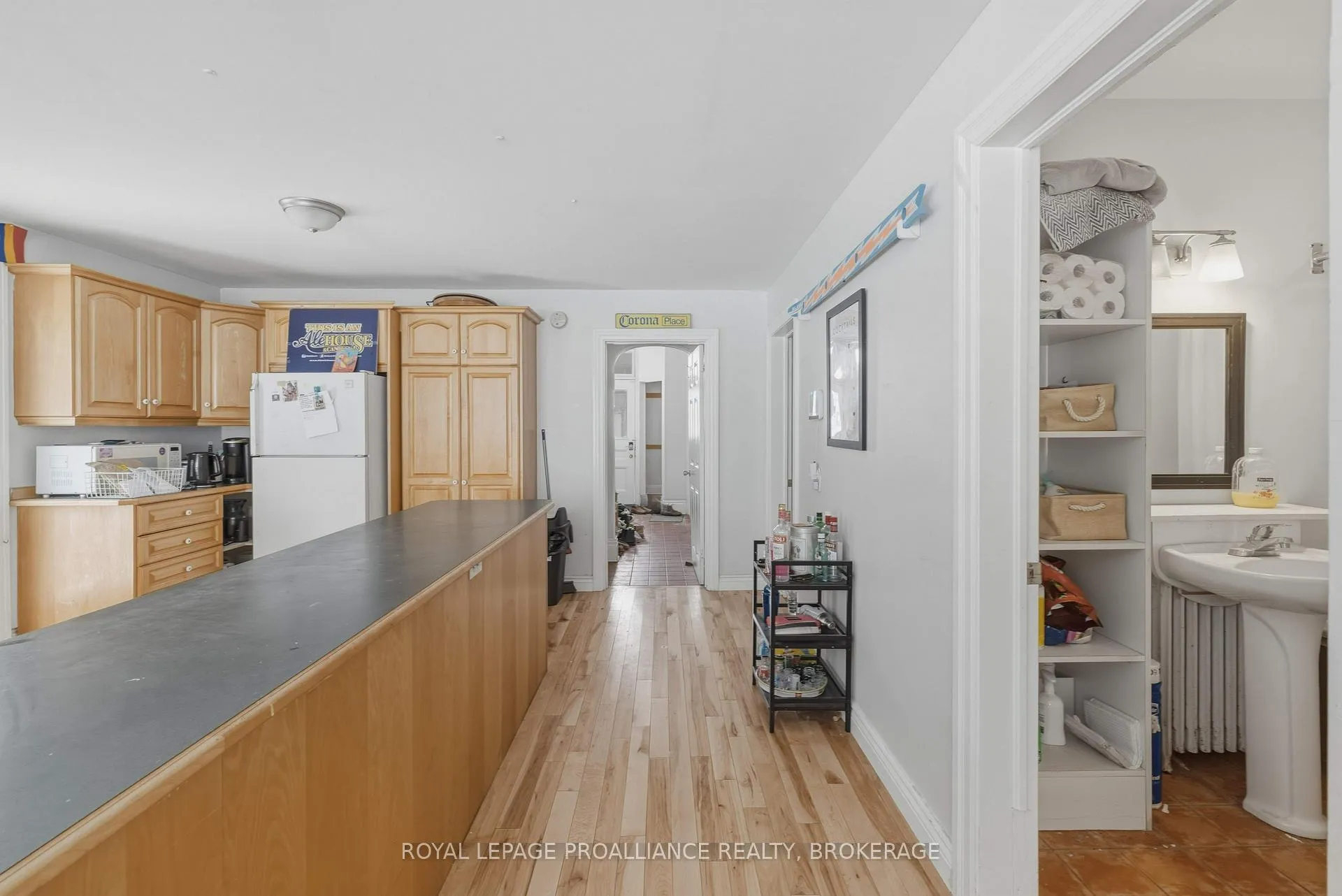 Photo 7 of 279 Frontenac Street, Kingston, Central City East — HOMEH