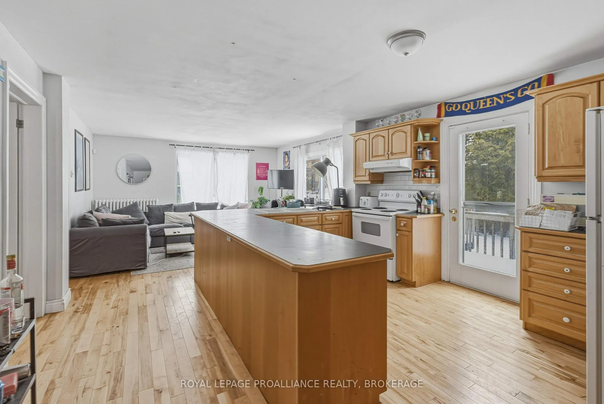 Photo 8 of 279 Frontenac Street, Kingston, Central City East — HOMEH