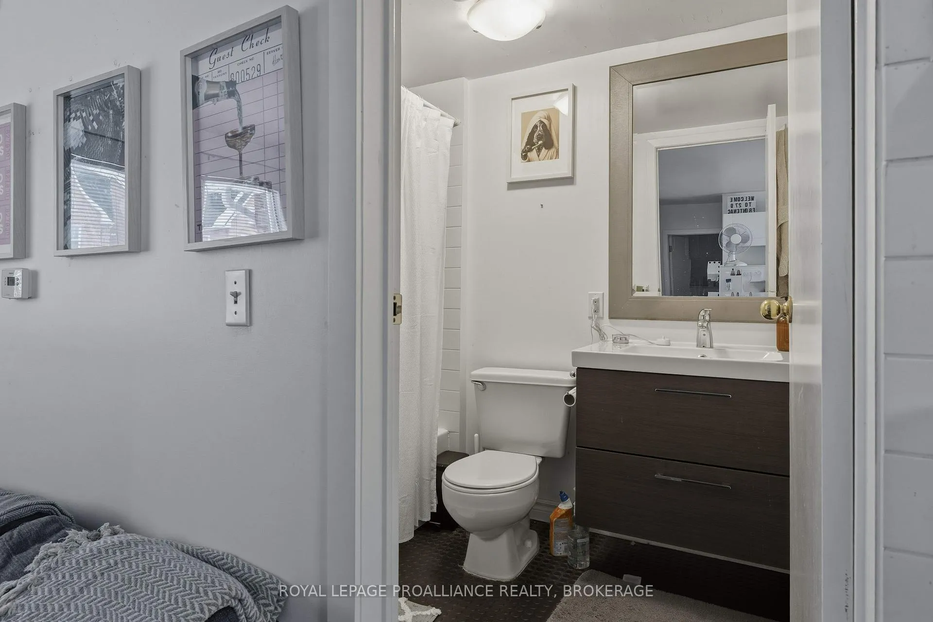 Photo 35 of 279 Frontenac Street, Kingston, Central City East — HOMEH