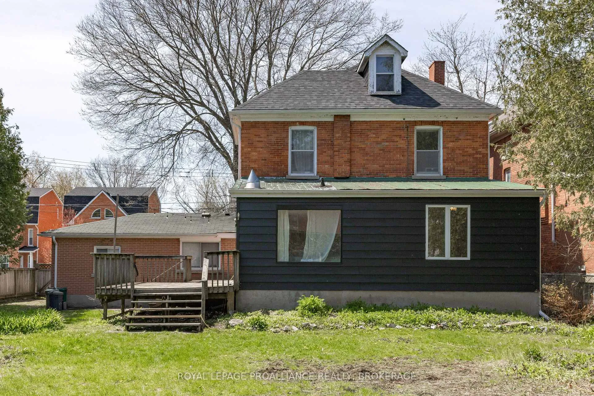 Photo 39 of 279 Frontenac Street, Kingston, Central City East — HOMEH