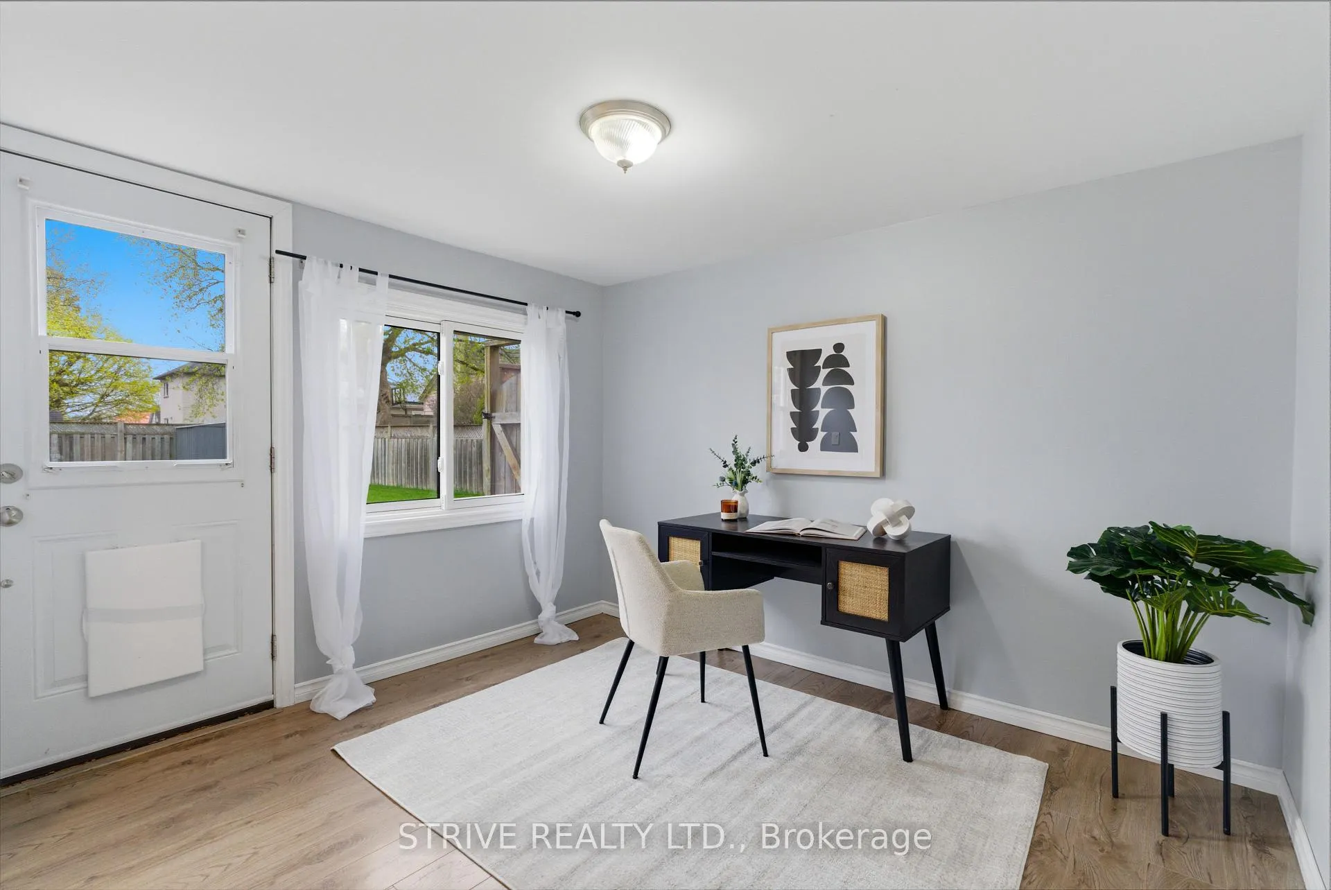 Photo 25 of 284 College Avenue, Oshawa, Vanier — HOMEH